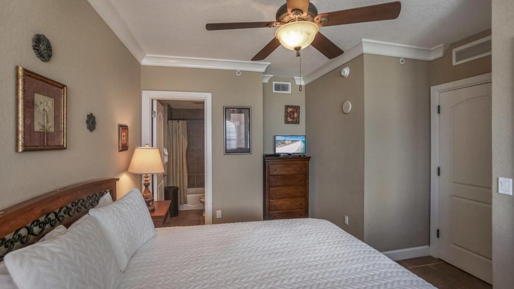 Club Gulf Front 3b - 1003 Apartment