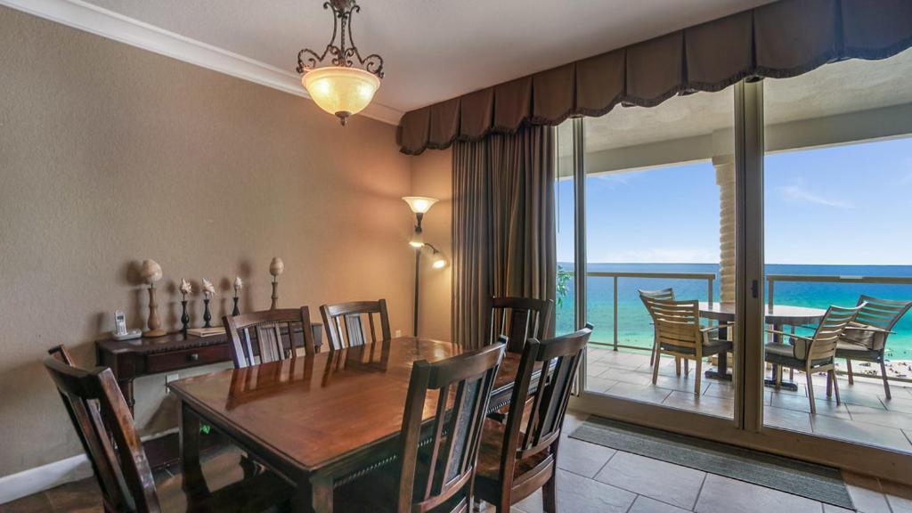 Apartment Club Gulf Front 3b - 1003 Pensacola Beach