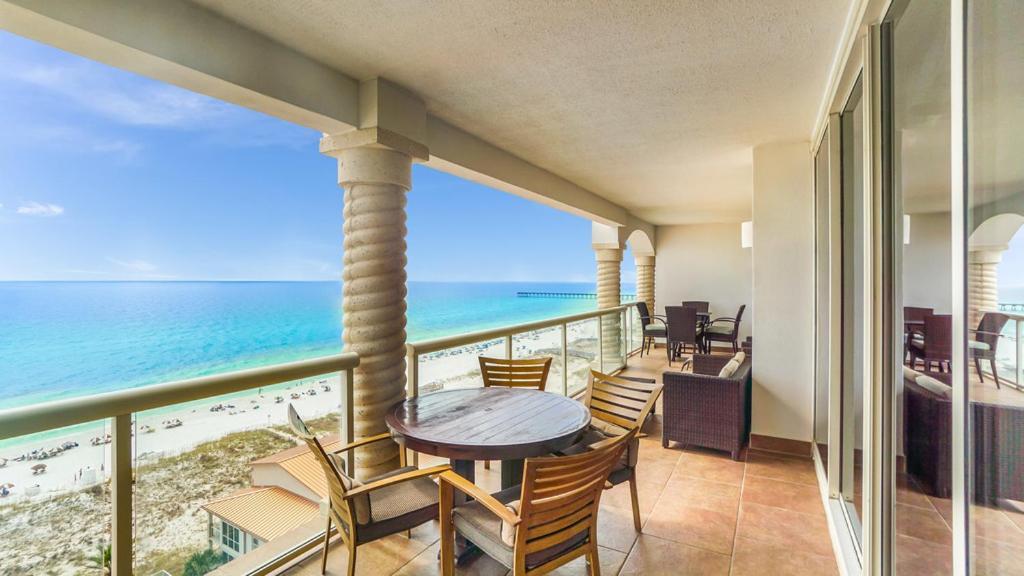 Apartment Club Gulf Front 3b - 1003 *