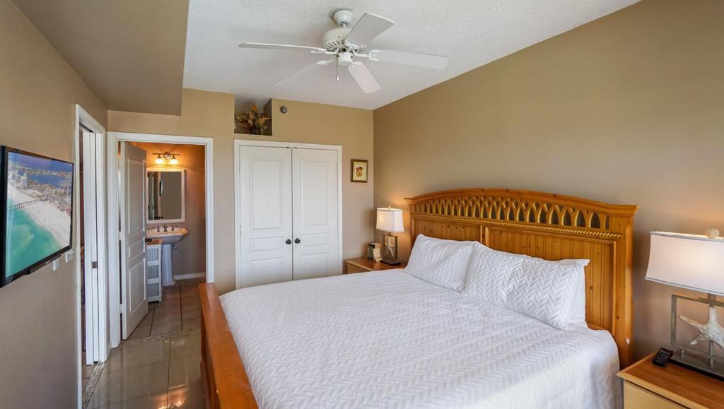Emerald Isle Gulf Front 2b - 104 Apartment *