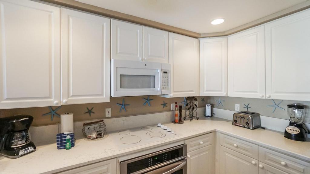Emerald Isle Gulf Front 2b - 104 Pensacola Beach