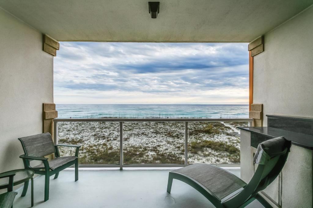 Club 1b - 204a Apartment *