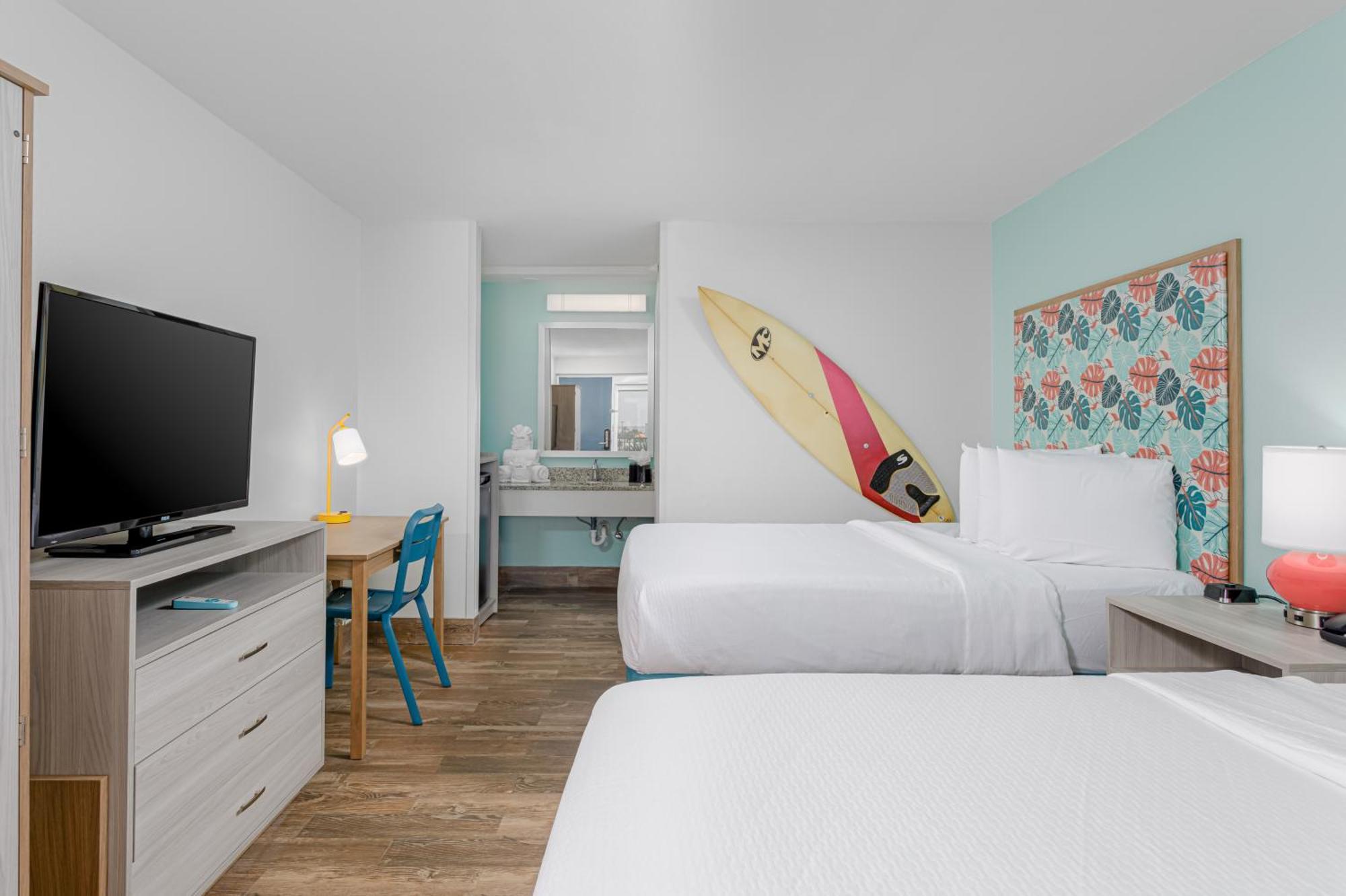Hotel Surf & Pensacola Beach