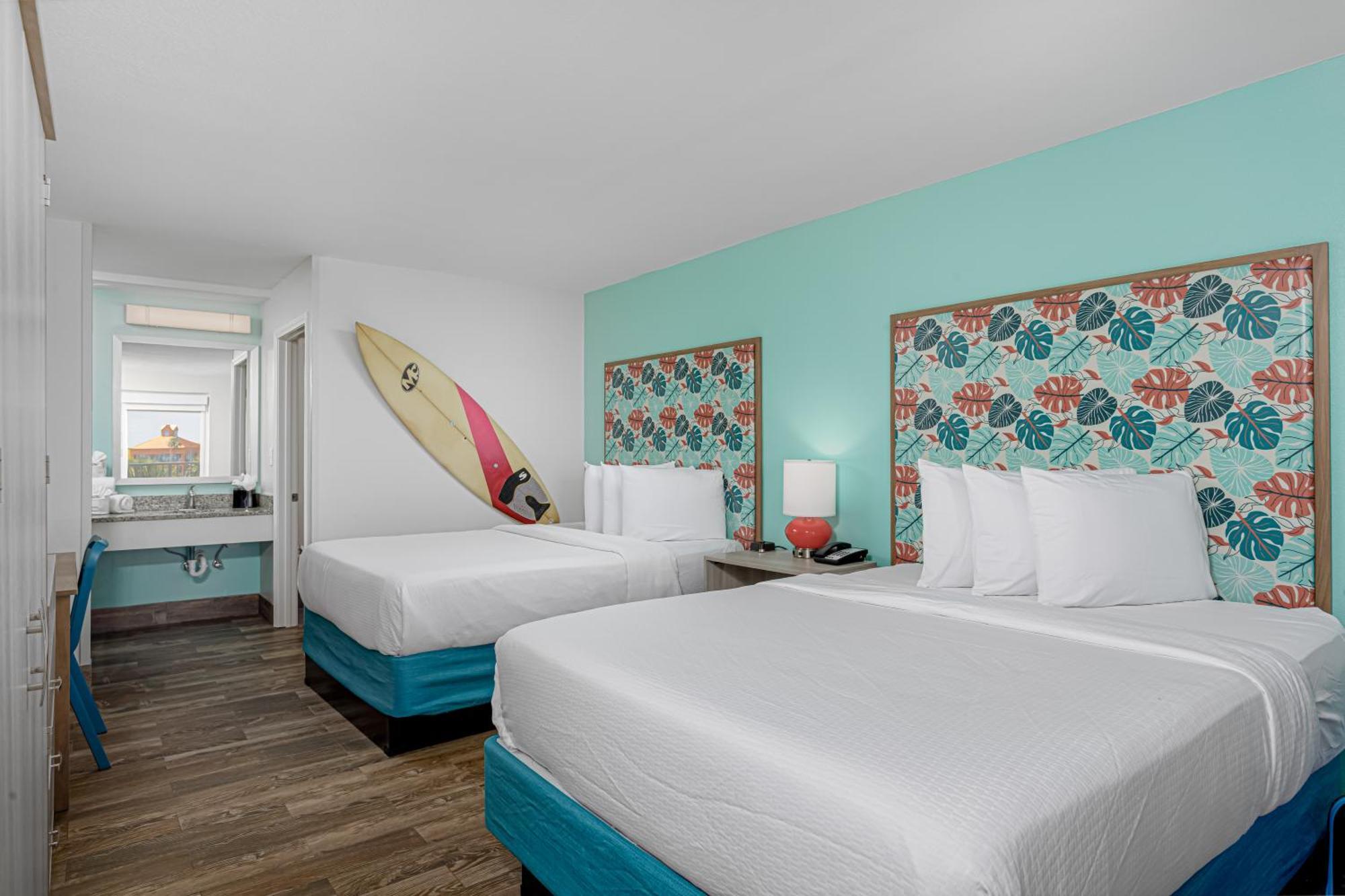 Surf & Hotel Pensacola Beach