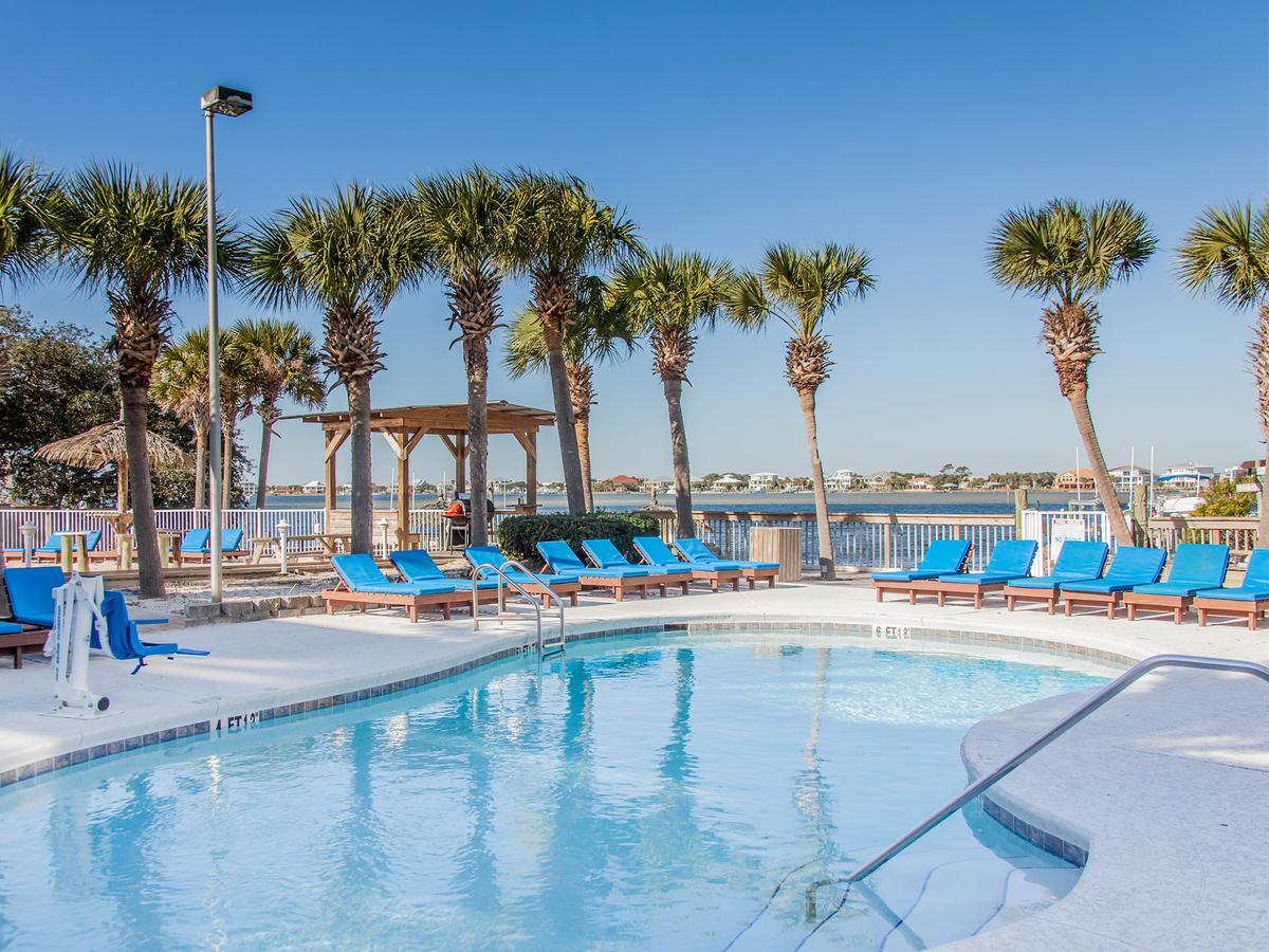 Surf & 2* Pensacola Beach