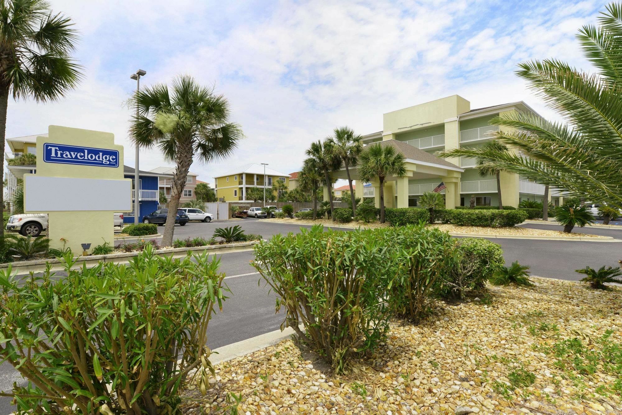 Hotel Surf & Pensacola Beach